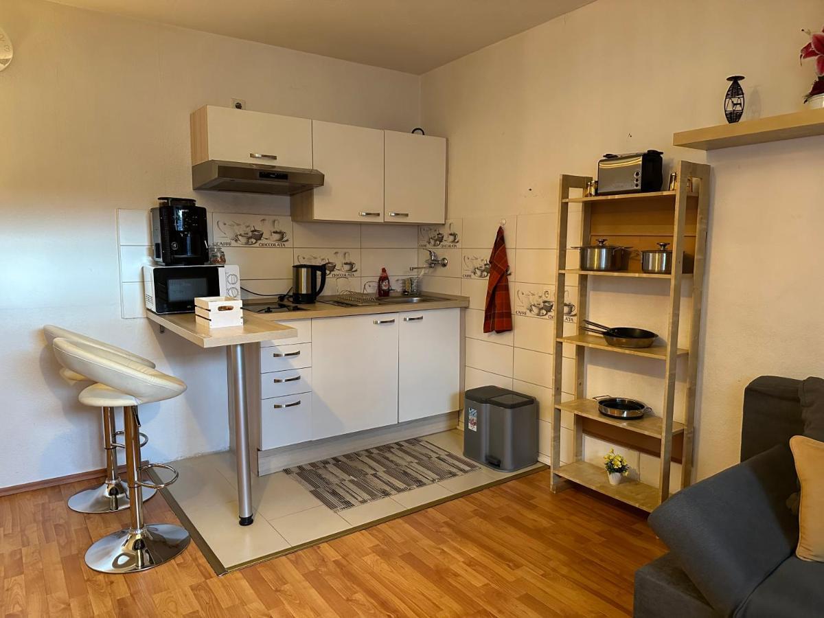 Kleine Oase In Essen-Sued Appartement Buitenkant foto