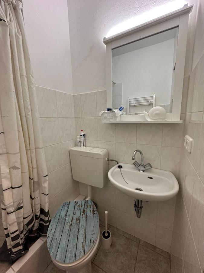 Kleine Oase In Essen-Sued Appartement Buitenkant foto